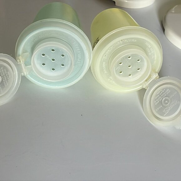 Vintage Tupperware Stackable Spice Containers Salt Pepper Shakers Lids for All - Picture 11 of 11